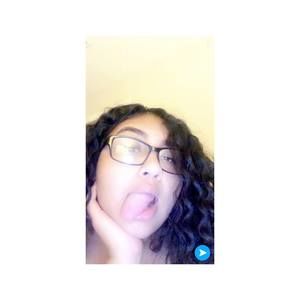 Meet your Posher, Leslye